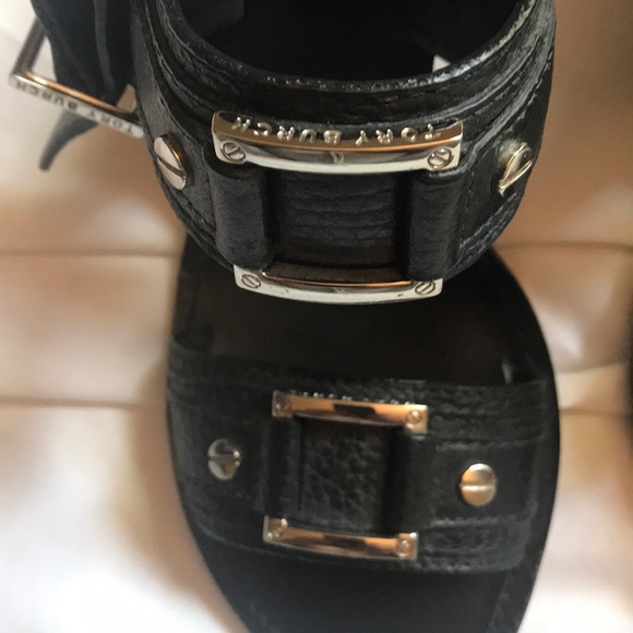 TORY BURCH WEDGE SANDALS - Picture 4 of 11
